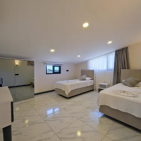 Villa Daisy A *
