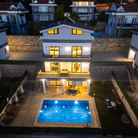Villa Daisy A *
